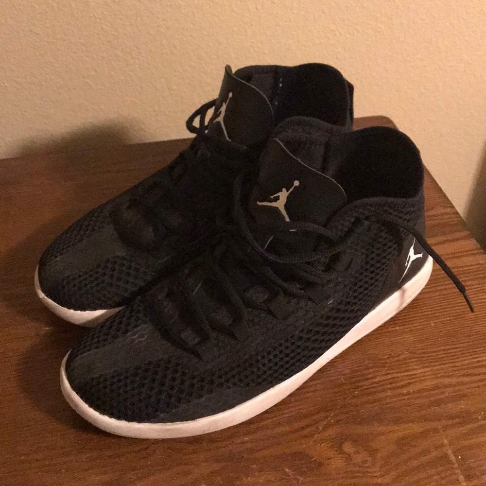 Jordan reveal shoes